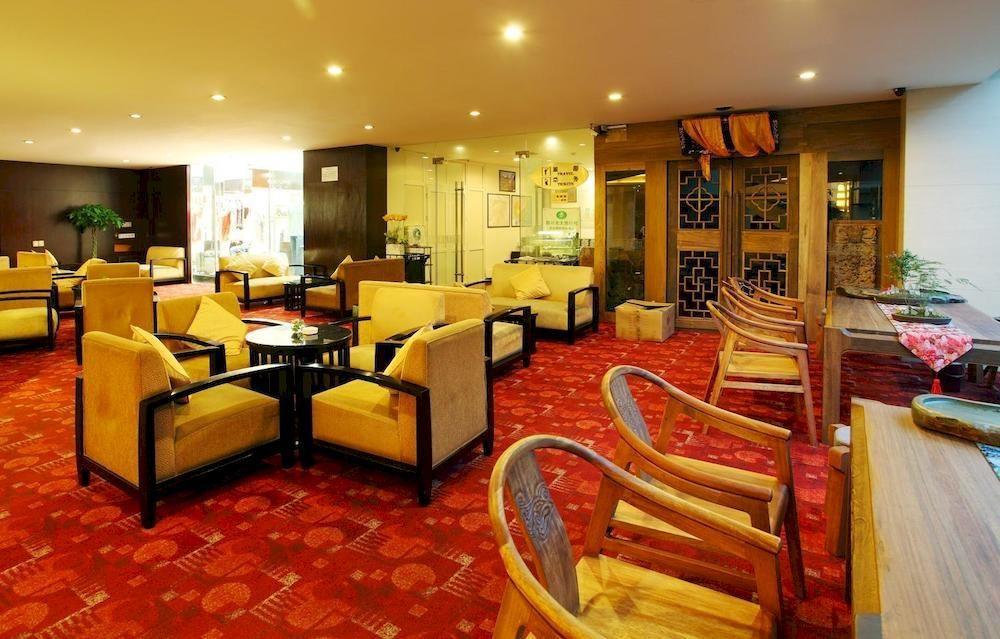 Rong Impression International Hotel Чънду Екстериор снимка