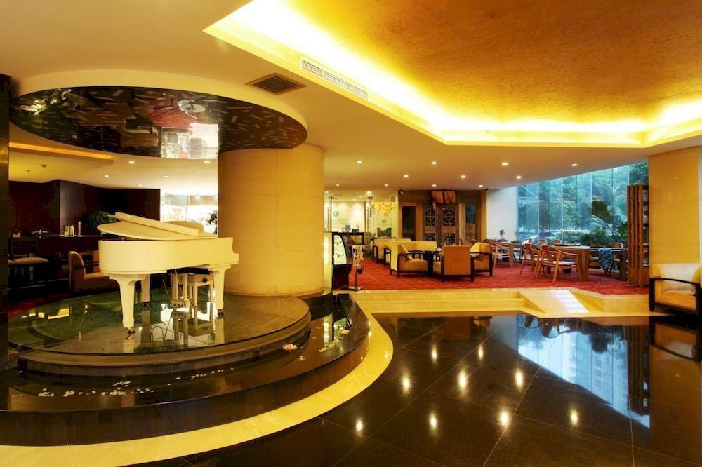 Rong Impression International Hotel Чънду Екстериор снимка