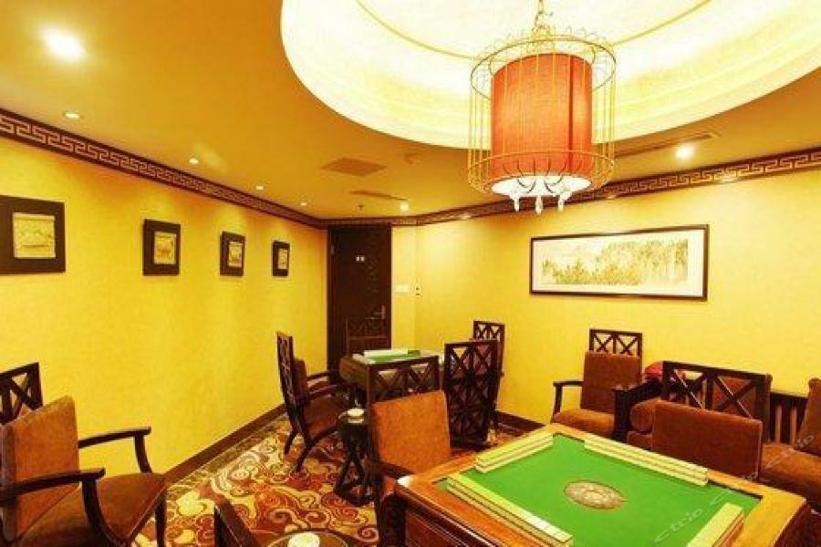 Rong Impression International Hotel Чънду Екстериор снимка